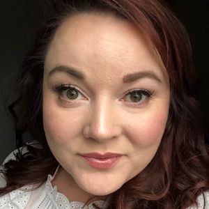 Meet your Posher, Alyssia